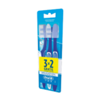 Escova Dental Oral-B 123 Média com 3 Unidades